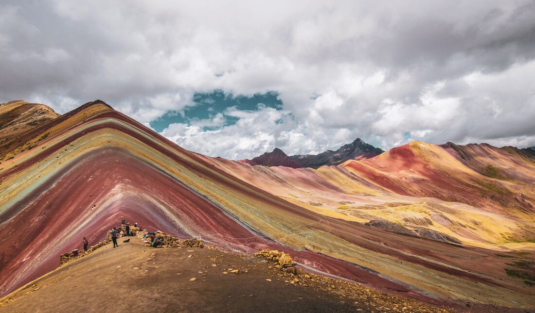 bolivia rainbow mountains